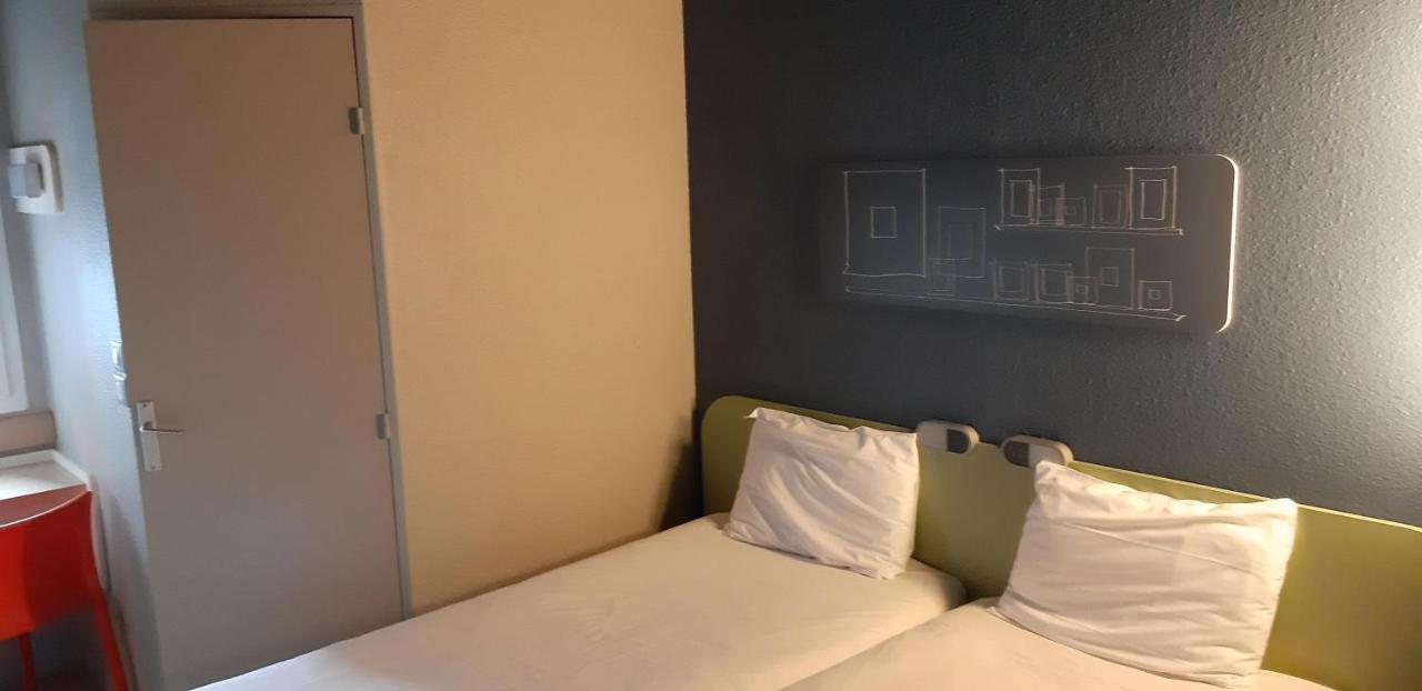 Ibis Budget Arles Sud Fourchon Экстерьер фото